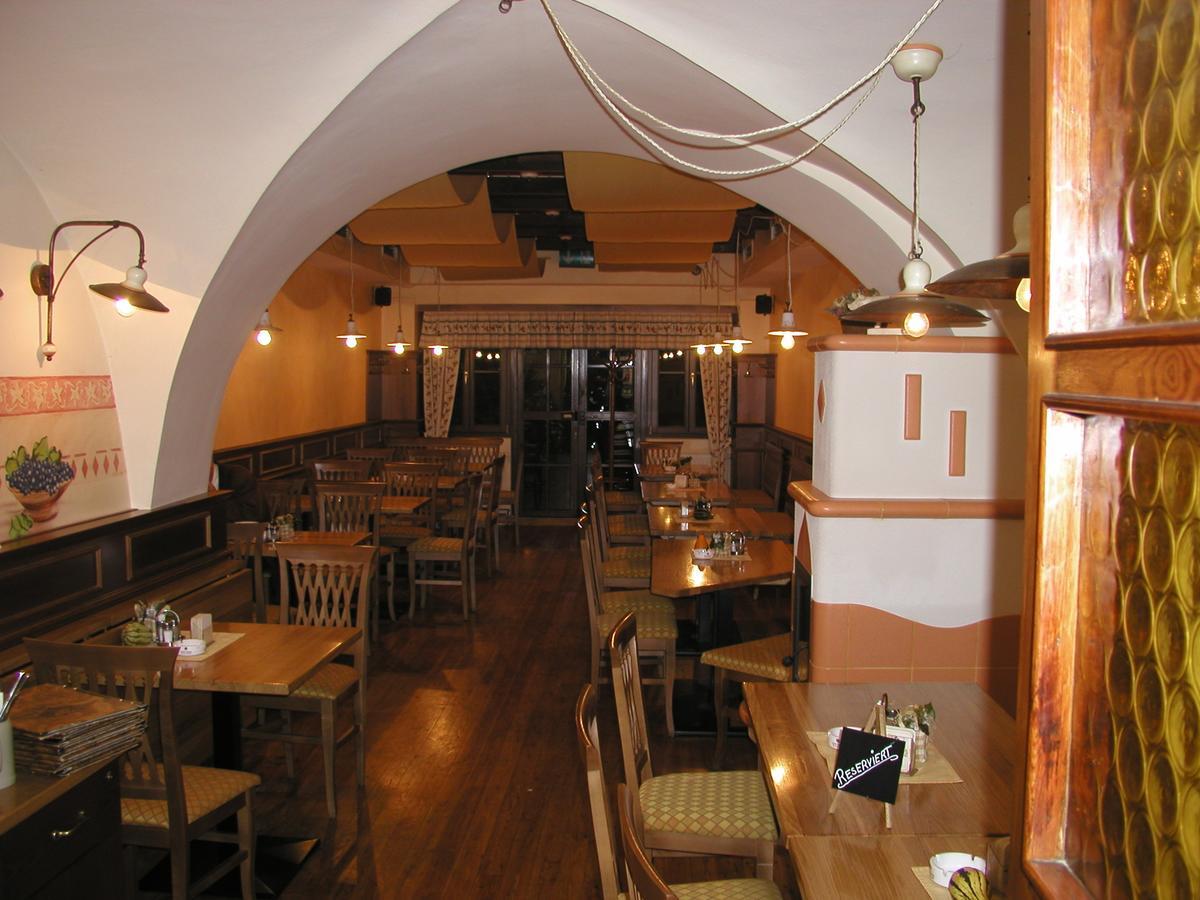 Zum Schwarzen Adler Leilighet Tulln An Der Donau Rom bilde
